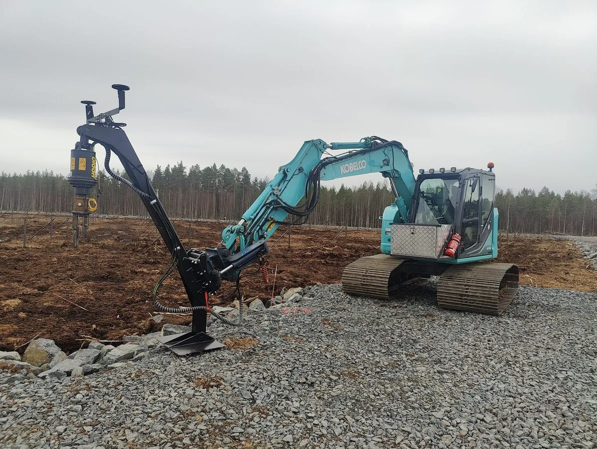 Excavatrice avec rallonge de fl&egrave;che